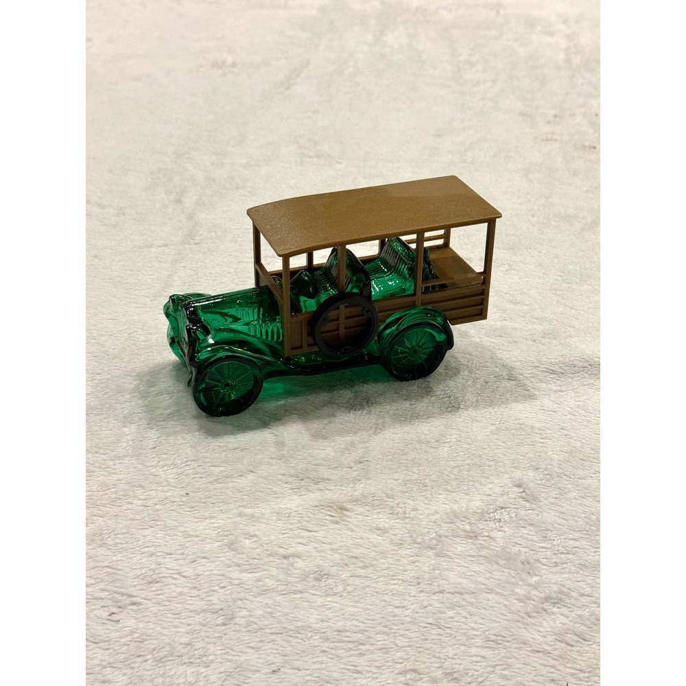 Vintage Avon Wild Country 1910 Stanley Steamer Green Glass Decanter Bottle